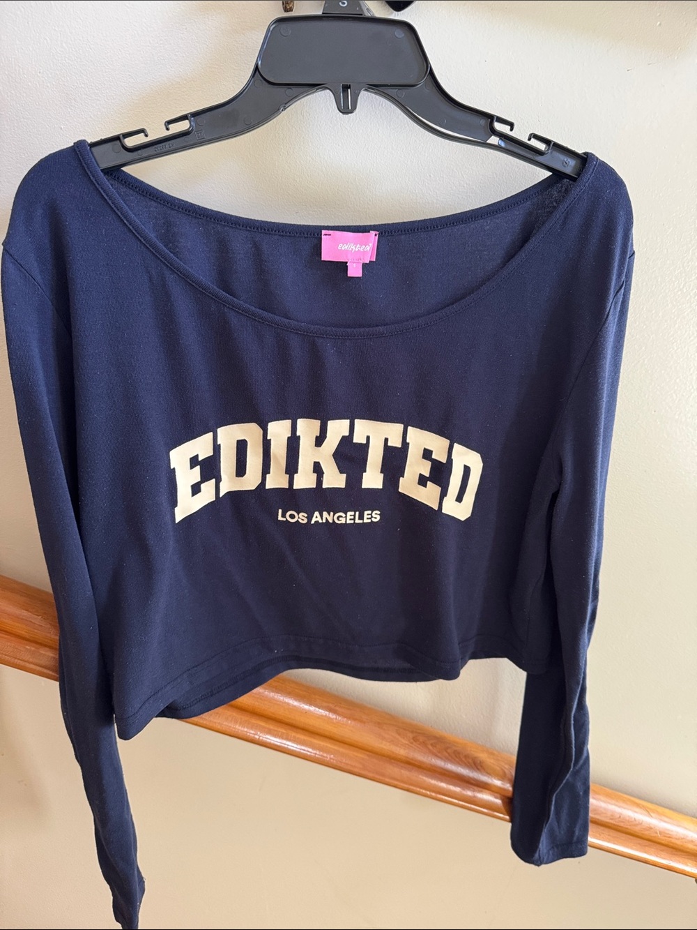 Edikted Navy Long-Sleeve Crop Top with Cream Logo